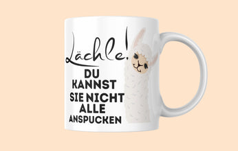 Lustige Lama-Tasse – „Lächle, du kannst sie nicht alle anspucken“ – Beidseitig bedruckte Keramiktasse – Originelles Geschenk für Lama-Fans