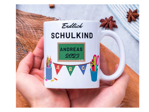 Endlich Schulkind Tasse - Spannende Tasse für den Start ins Abenteuer Schule! - Endlich Schule - Einschulung Geschenk - Schulkind Geschenk