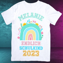 Endlich Schulkind Tshirt , Hallo Schule,  Schulkind, Einschulung Geschenk , Schulkind Geschenk