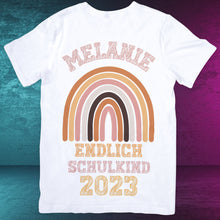 Endlich Schulkind Tshirt , Hallo Schule,  Schulkind, Einschulung Geschenk , Schulkind Geschenk