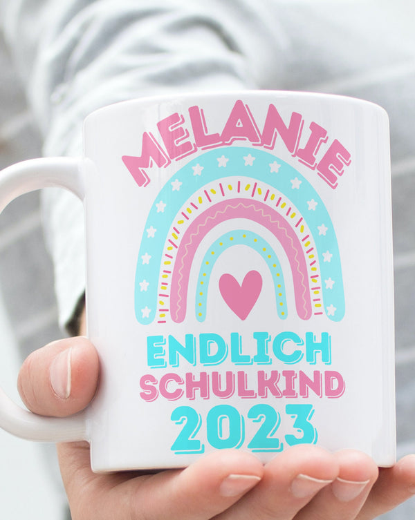 Endlich Schulkind Tasse - Spannende Tasse für den Start ins Abenteuer Schule! - Endlich Schule - Einschulung Geschenk - Schulkind Geschenk