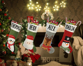 Personalisierte XXL Weihnachtsstrümpfe 47cm – Rentier, Weihnachtsmann und Schneemann Design – Individuelle Weihnachtsdekoration mit Namen