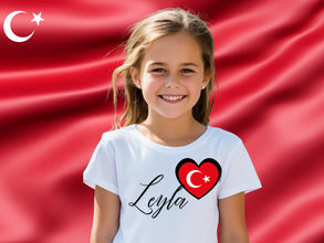 Türkei Tshirt mit Herz und NAME, Türkeitshirt mit NAME für Damen und Kinder, Fussball Europameisterschaft