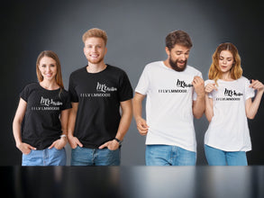 Personalisierte Mr / Mrs römische Ziffern Datum T-Shirt | Mann und Frau Paare Flitterwochen Tshirt | Endlich passendes Hochzeits-T-Shirt