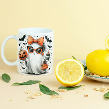 Halloween Tasse mit süßem Geister-Design | Kaffeetasse mit Kürbis und Fledermäusen | Perfekt für Herbst und Halloween Dekor