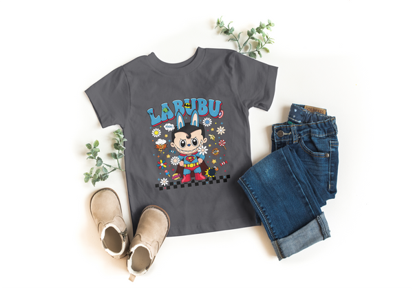 Kinder T-Shirt Labubu Superheld Comic – Lustiges Labubu Heldenmotiv, Baumwolle, Geschenk für Jungen & Mädchen