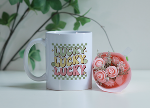 LUCKY Keramiktasse – Retro-inspiriertes Design – Geschenk für jeden Anlass – Vintage-Stil Tasse für Glücksmomente